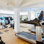 Courtyard By Marriott Luton Airport