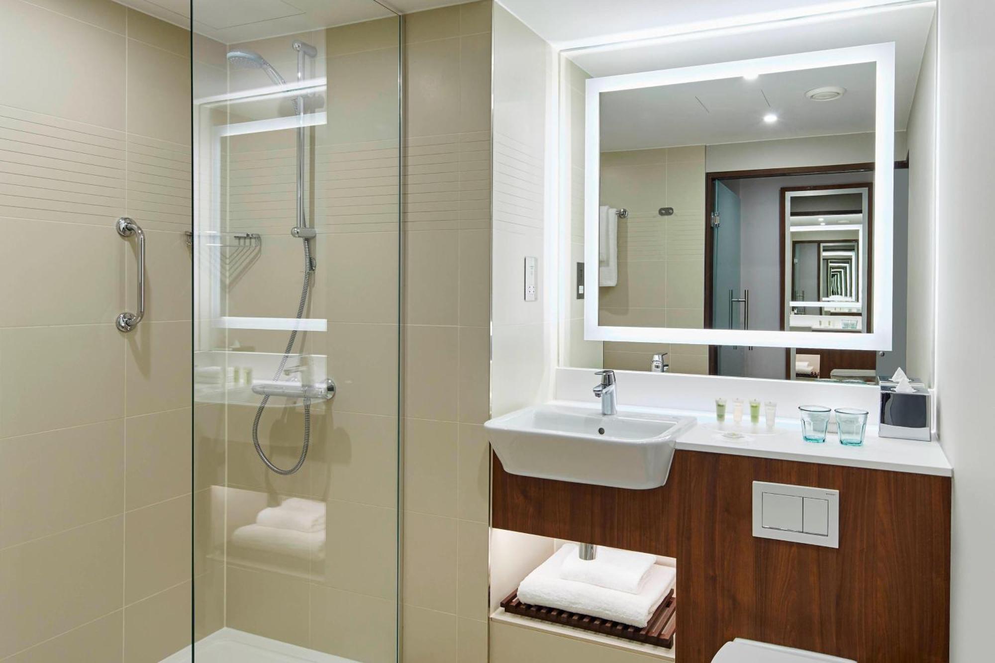 Courtyard By Marriott Airport 4* Luton (Bedfordshire)